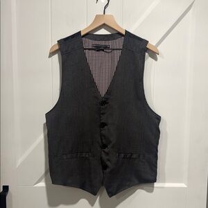 No Retreat Vest